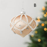 Boule d'Arbre "L'Éclat Champagne" | Verre Soufflé, Détails Peints à la Main, Luxe Calme